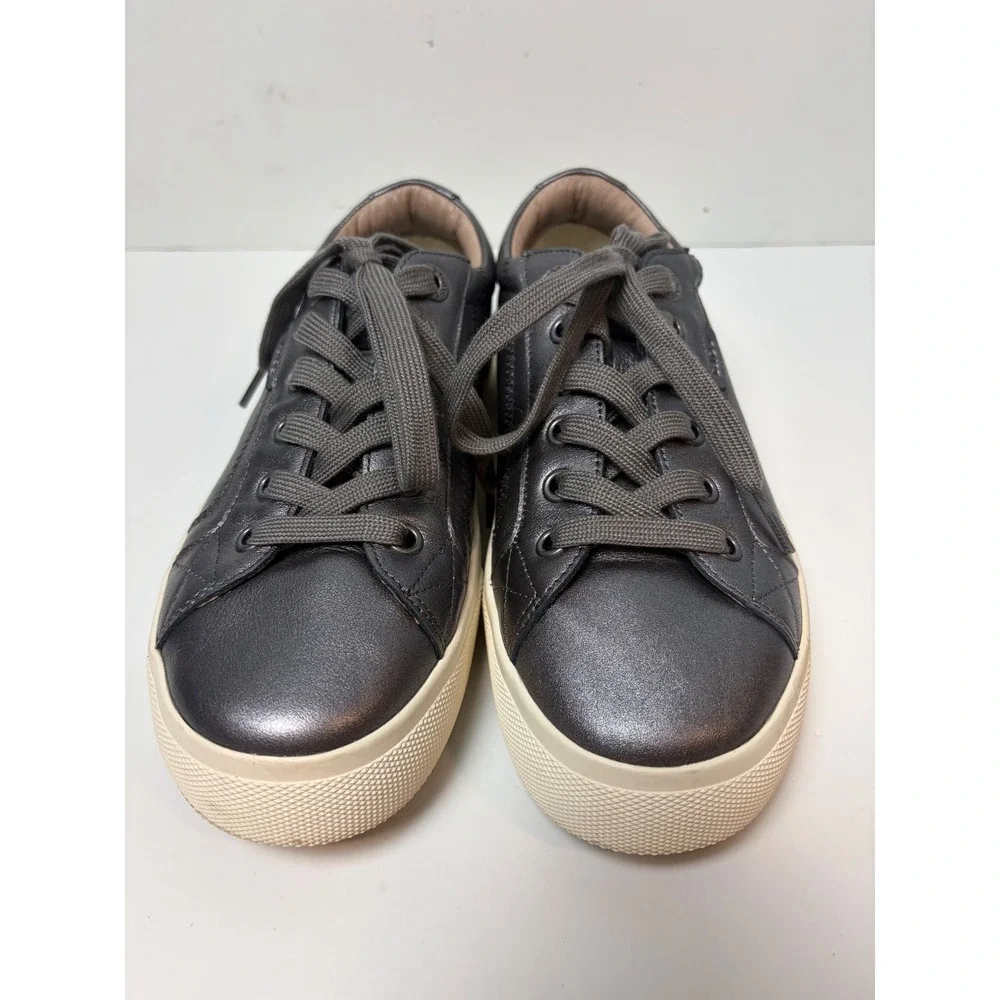 Taos Plim Soul Lux Metallic Pewter Leather Sneakers Women's 7 PLX-13994A